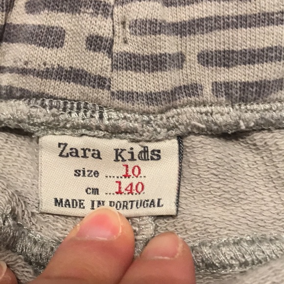 Boy’s Size 10 Zara 100% Cotton Bundle: Graphic “London” T-shirt & Terry Short - Picture 5 of 10